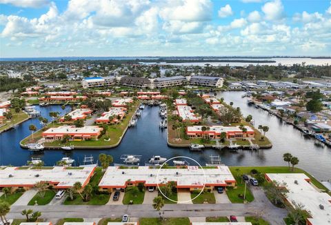 9527 AZURE COVE BRADENTON FL 34210