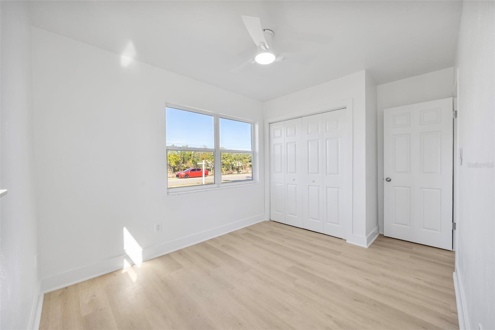 MEADOW LAWN 11TH ADD - Residential