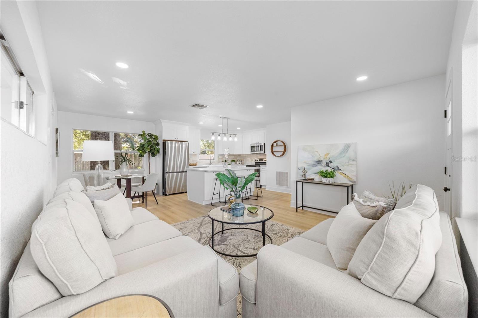 MEADOW LAWN 11TH ADD - Residential