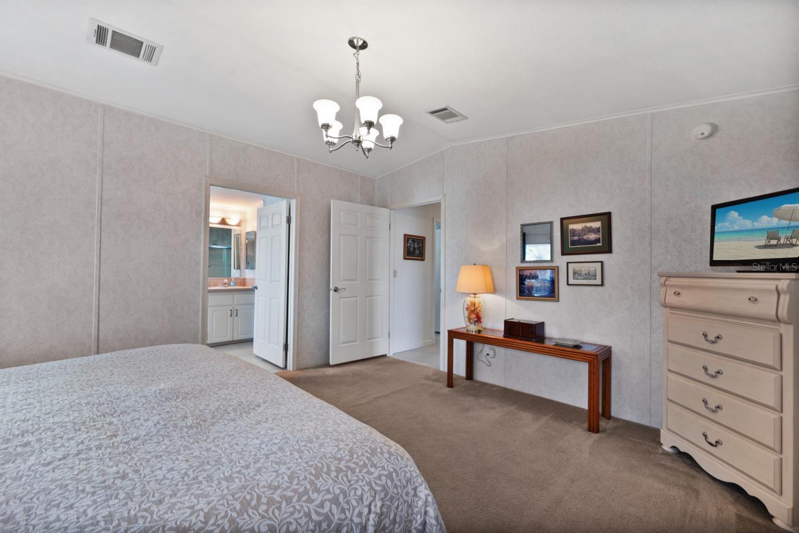 MAPLE LEAF ESTATES - Residential