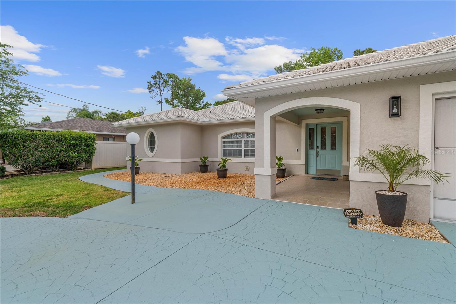 55 WESTGRILL DRIVE