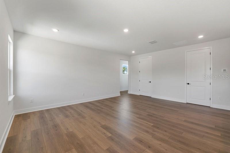 BEL MAR SHORES - Residential