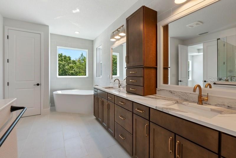 BEL MAR SHORES - Residential