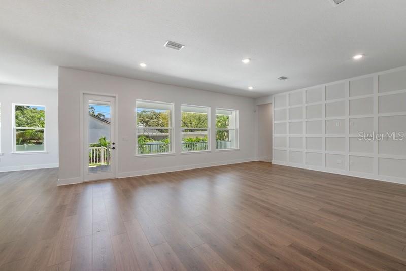 BEL MAR SHORES - Residential