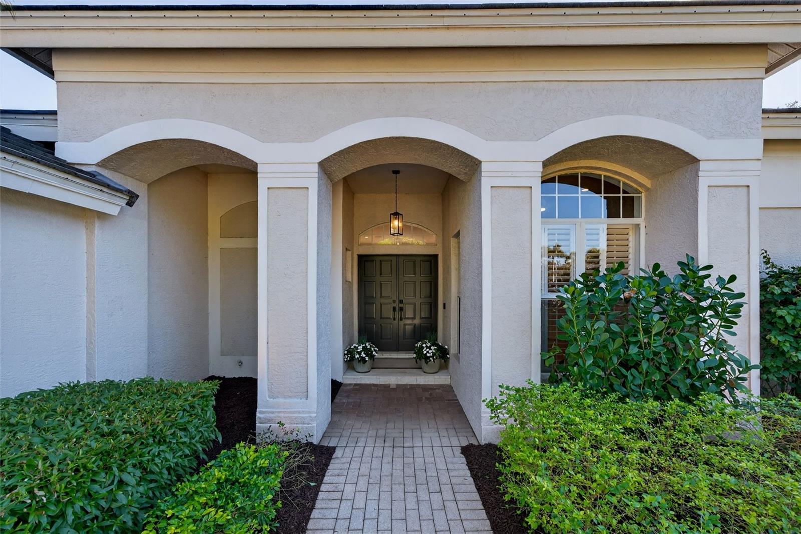 2571 DICK WILSON DRIVE, SARASOTA, FL, 34240 3 2571 DICK WILSON DRIVE