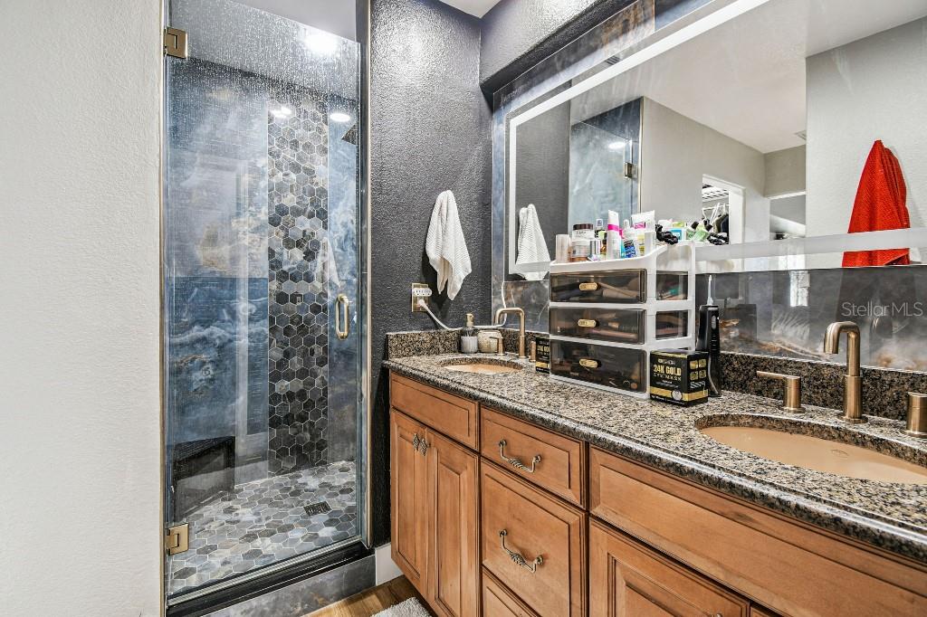 ARROWHEAD - Residential