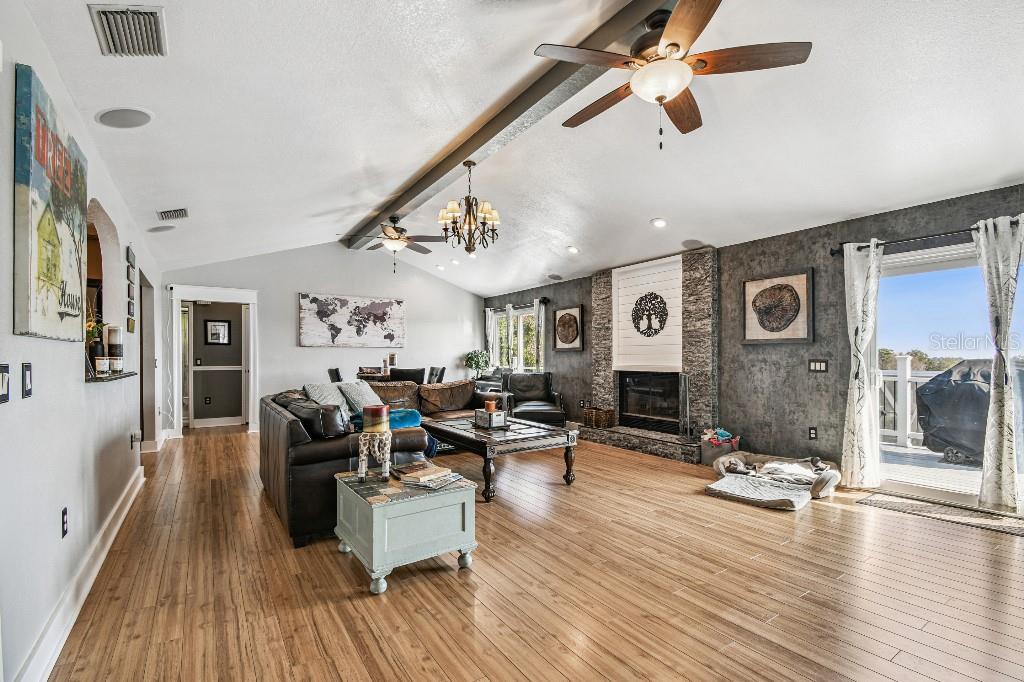 ARROWHEAD - Residential