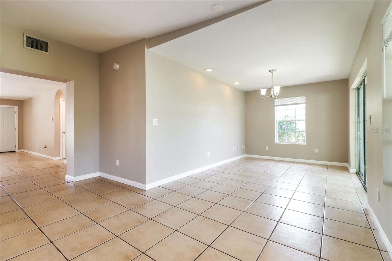 608 LEMONWOOD DRIVE