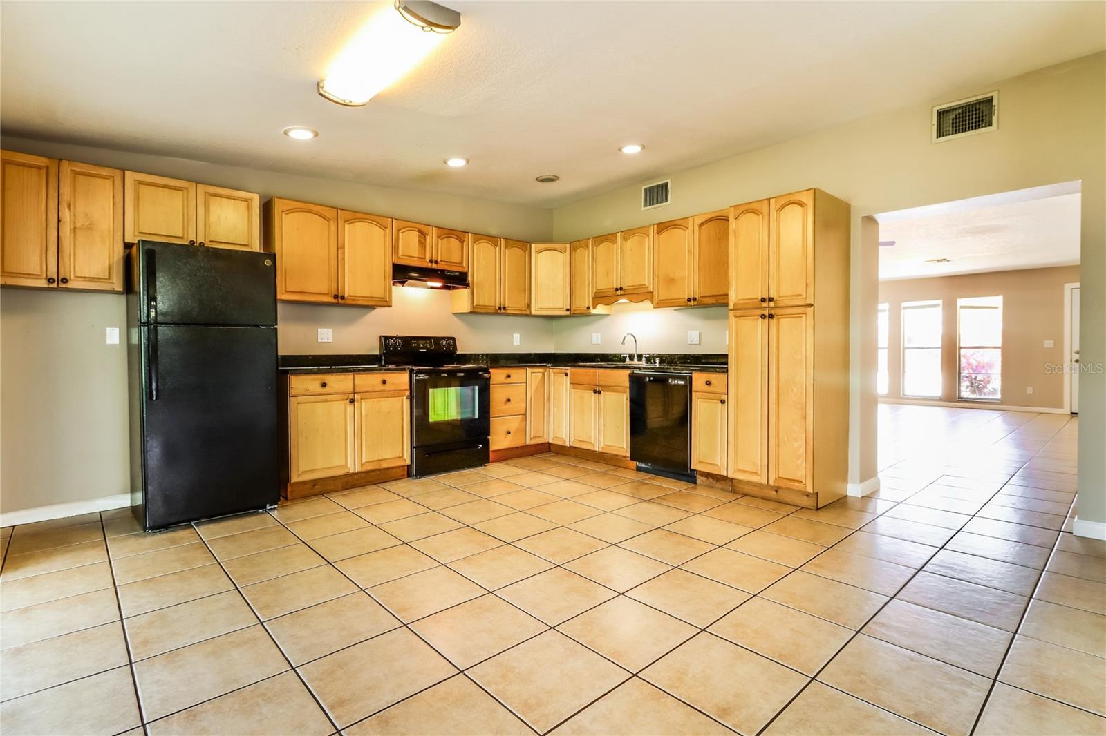 608 LEMONWOOD DRIVE