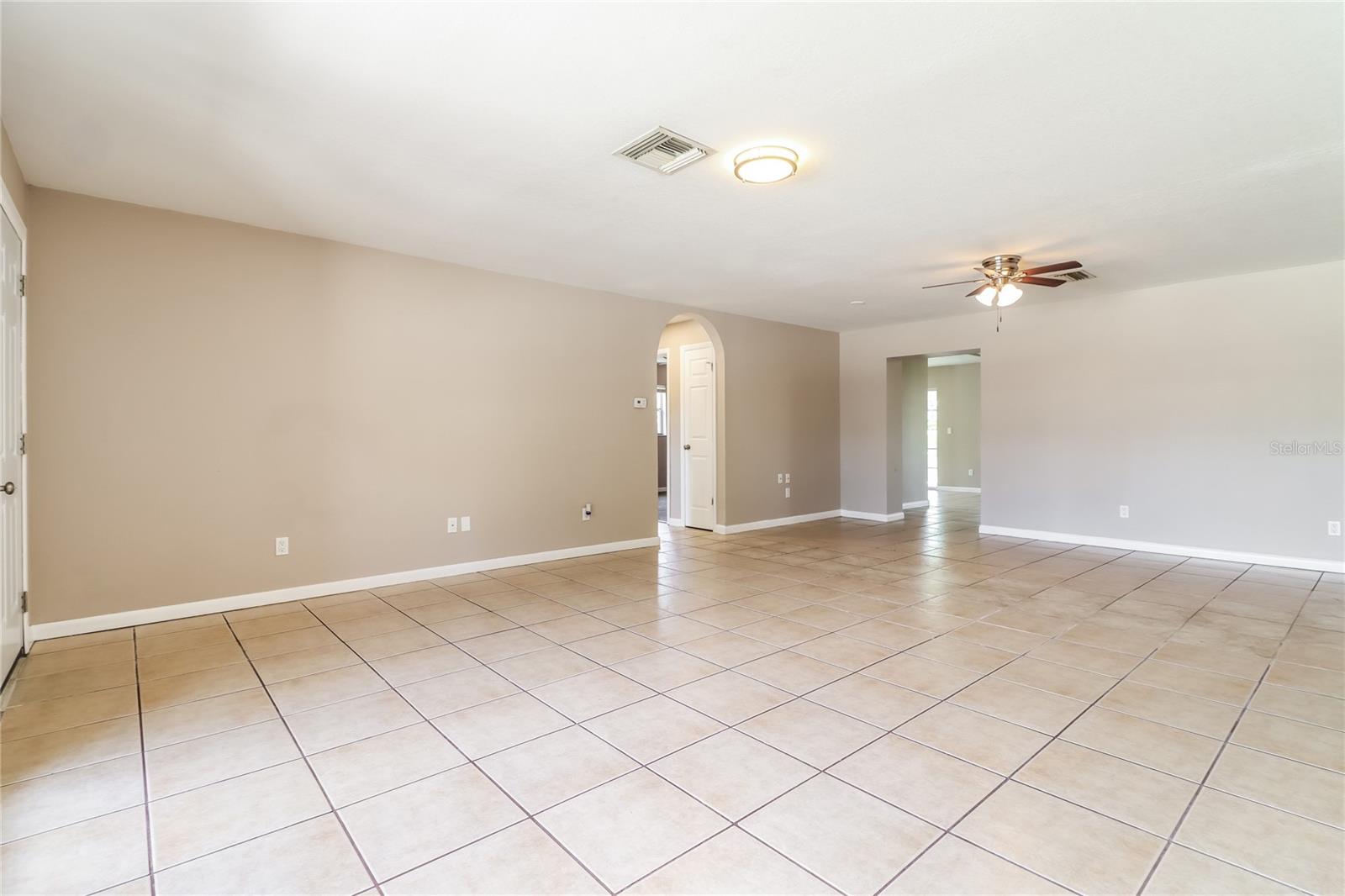608 LEMONWOOD DRIVE