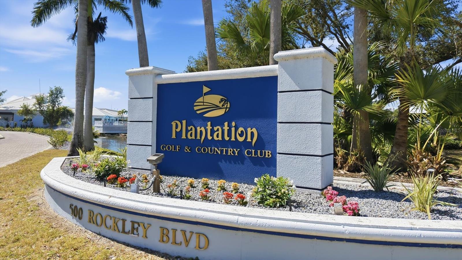 EIGHTH FAIRWAY - Residential