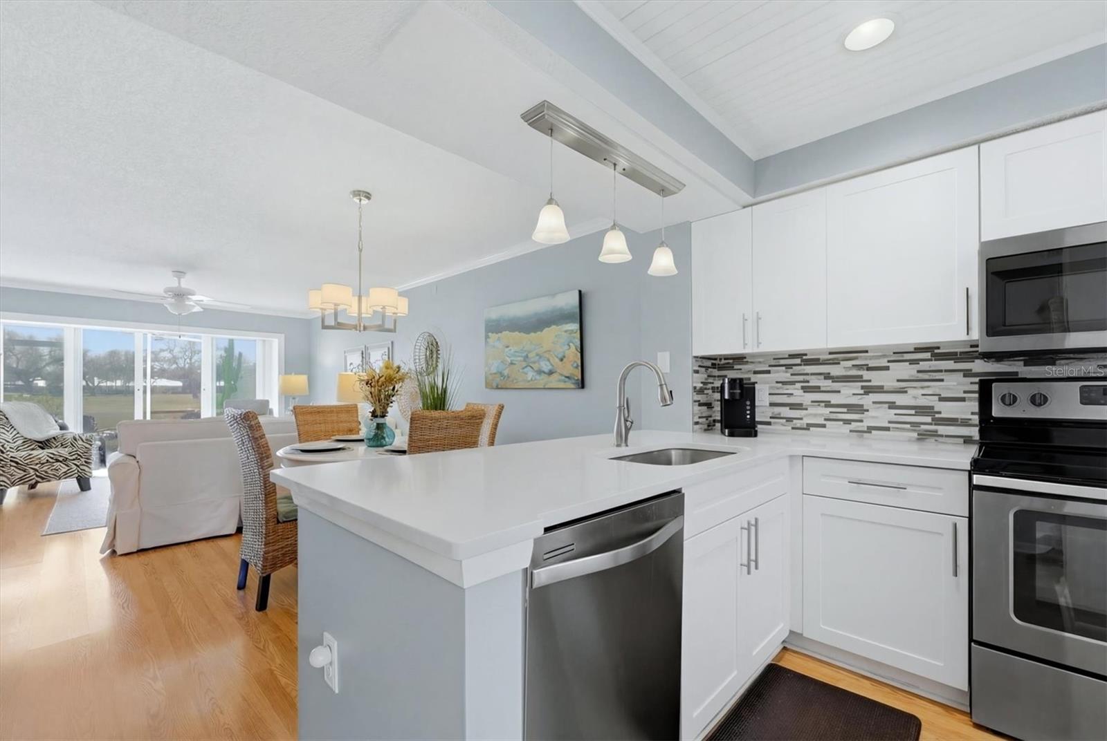 EIGHTH FAIRWAY - Residential