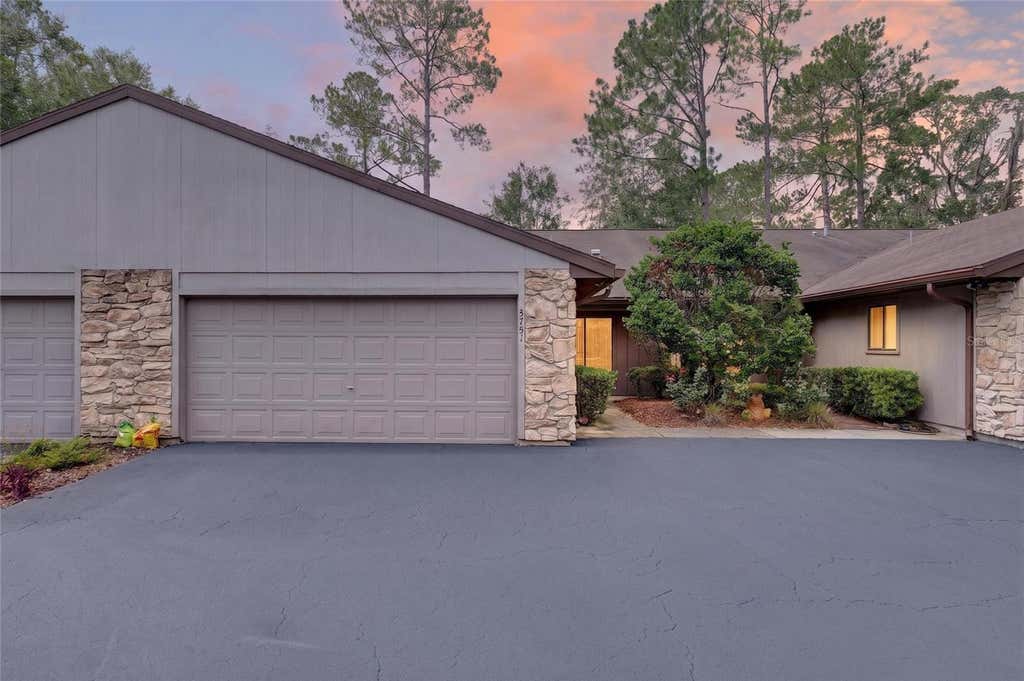 Photo of 3751 NW 53rd Road, Gainesville, FL 32653 (MLS # GC542373)
