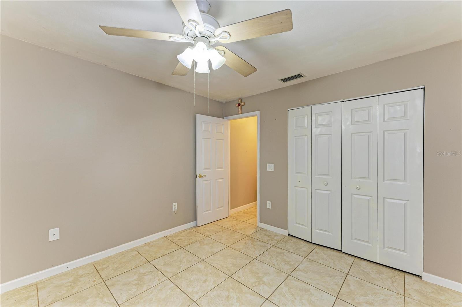 SOUTH VENICE - Residential