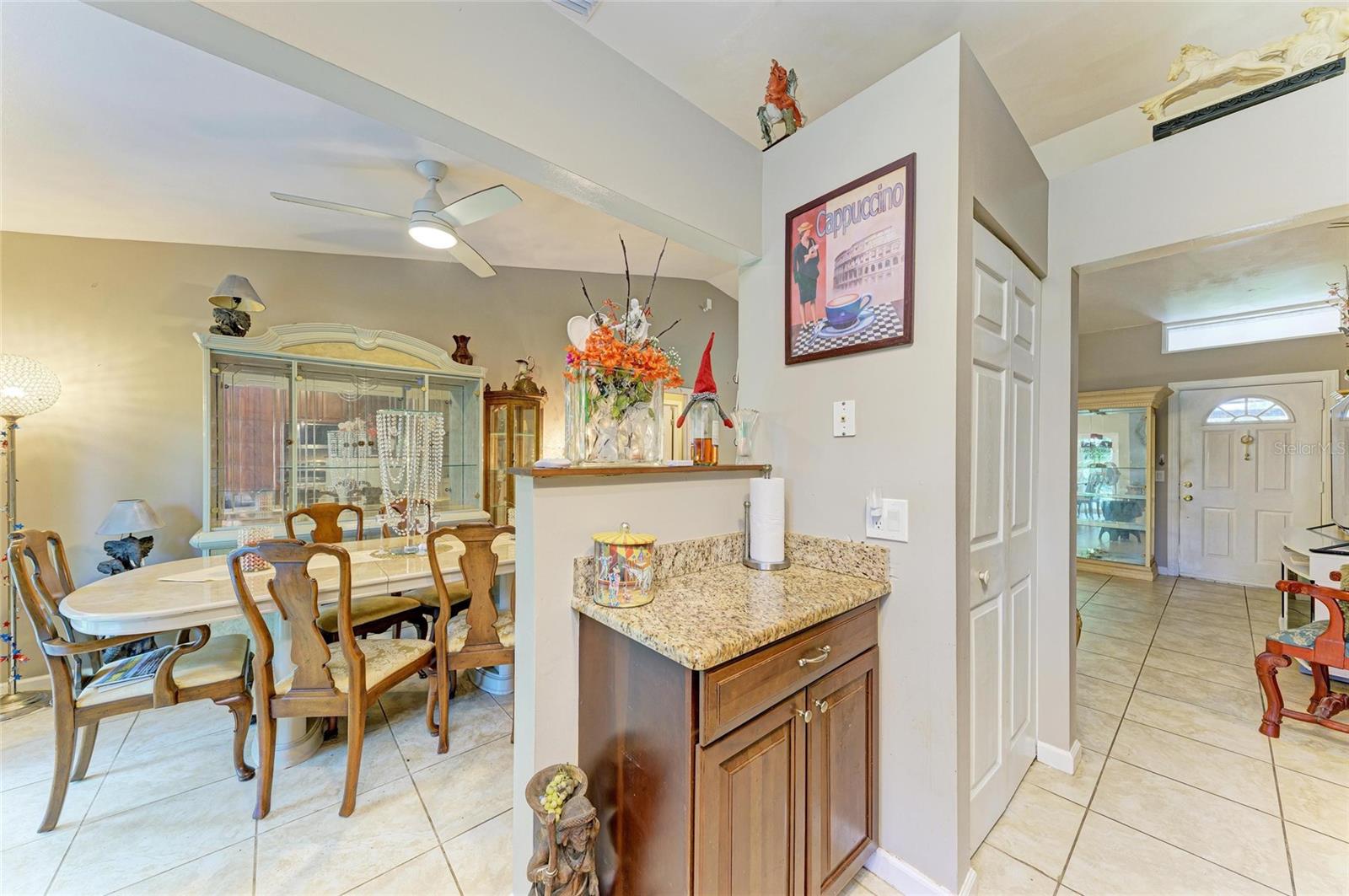 SOUTH VENICE - Residential