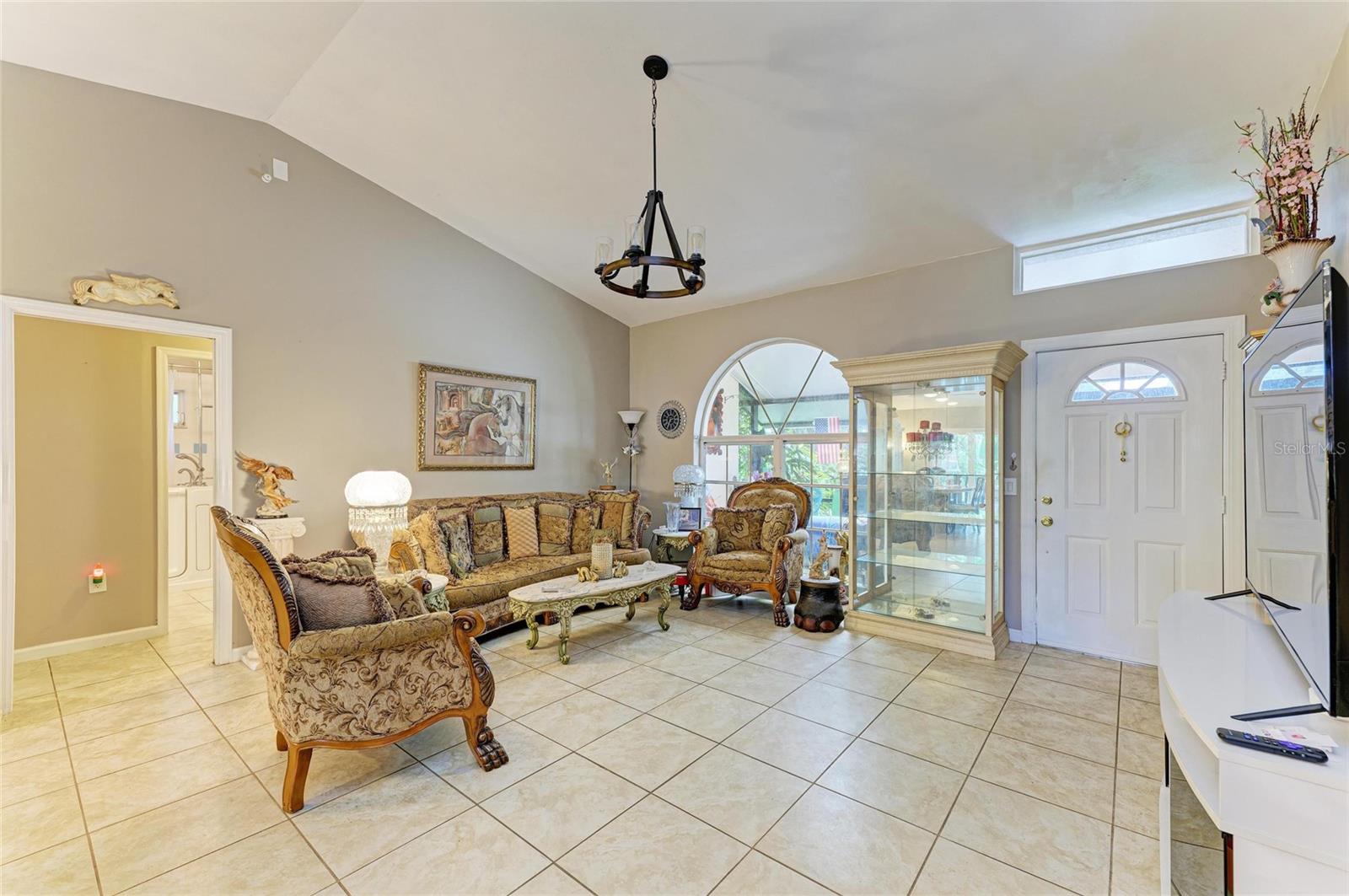 SOUTH VENICE - Residential