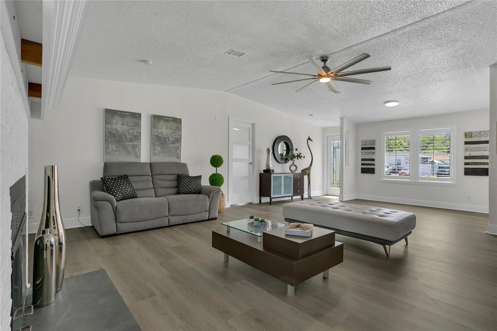 3173 WAKE UP COURT