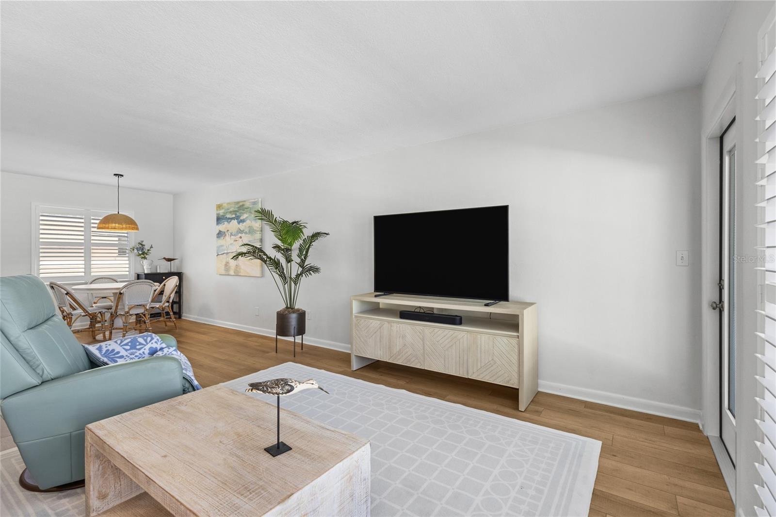 PALM TERRACE - Residential