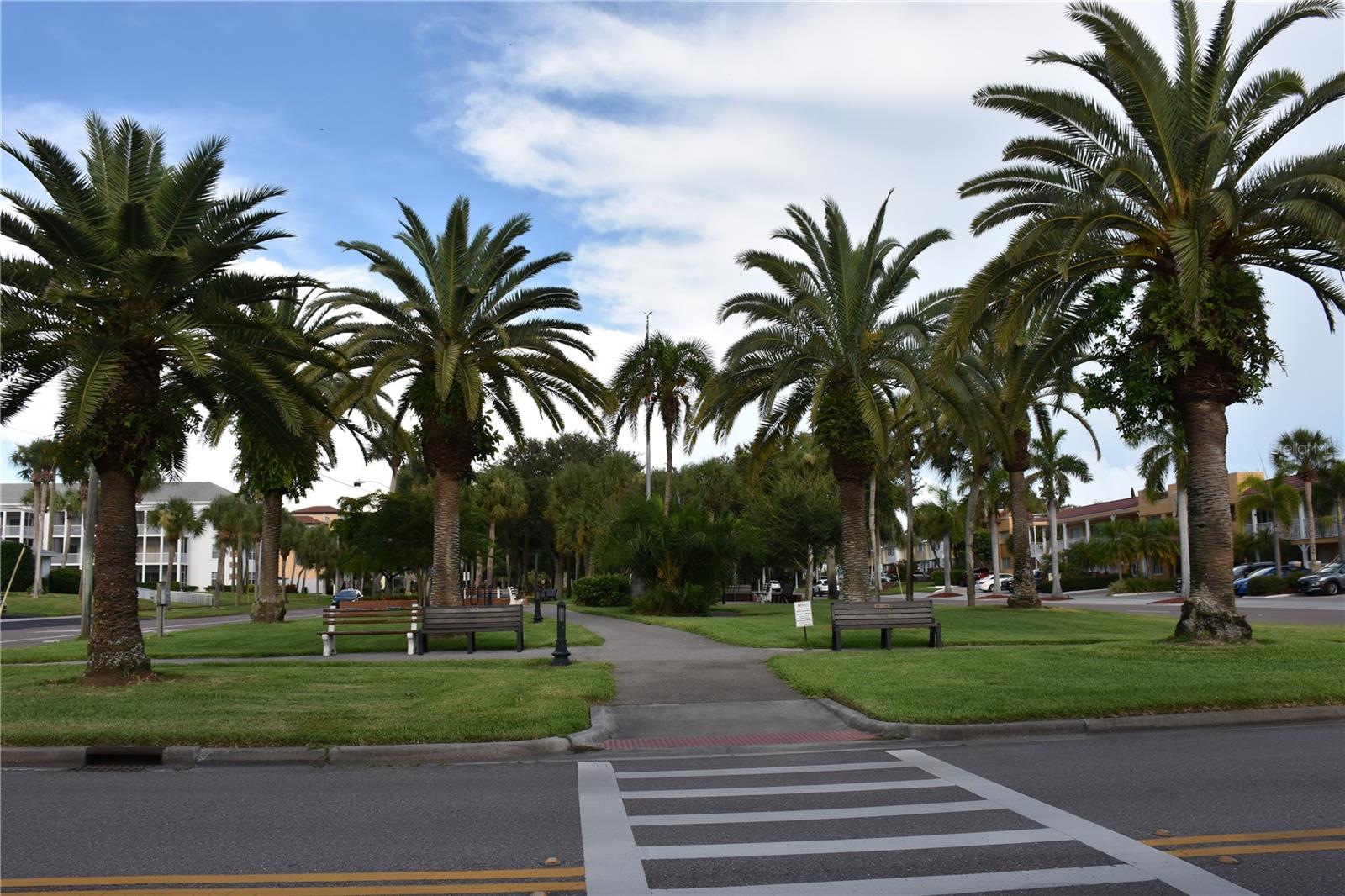 PALM TERRACE - Residential