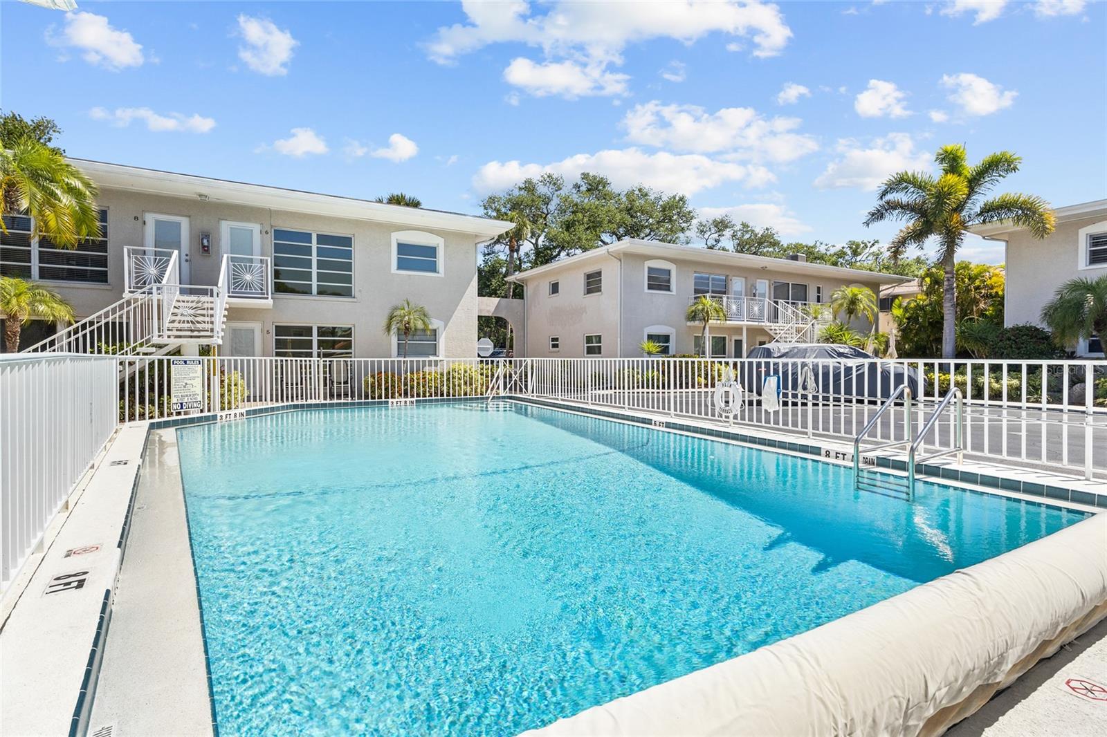 PALM TERRACE - Residential