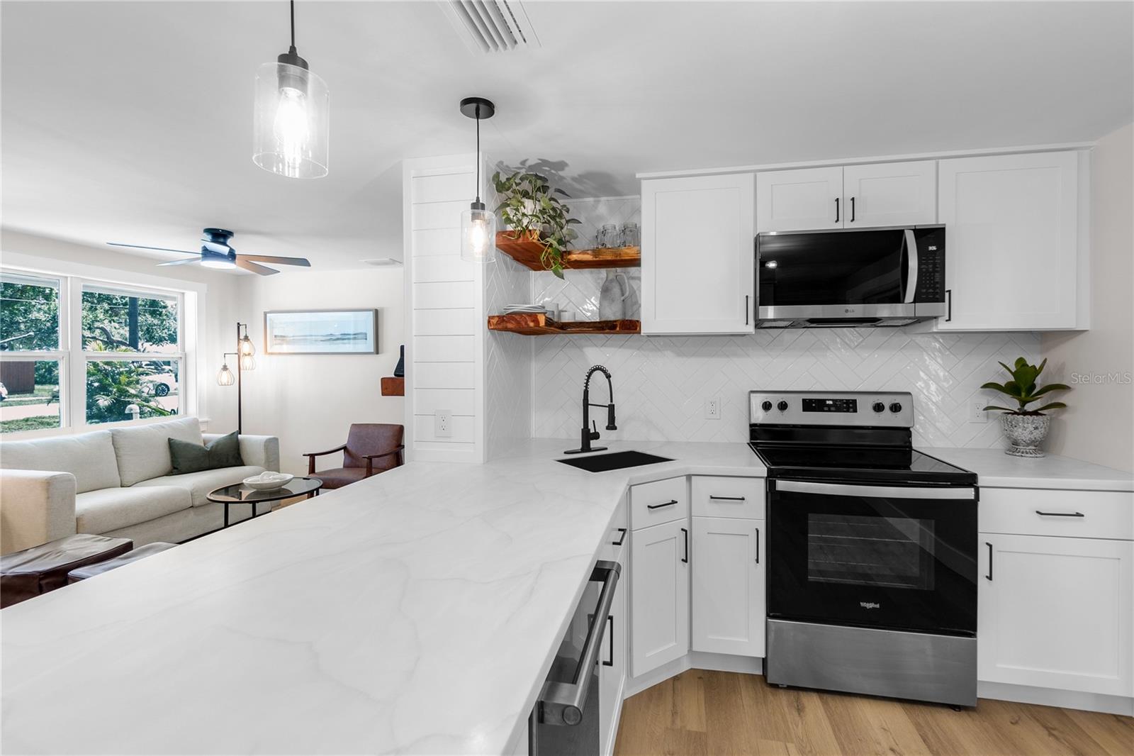 SARASOTA SPGS - Residential