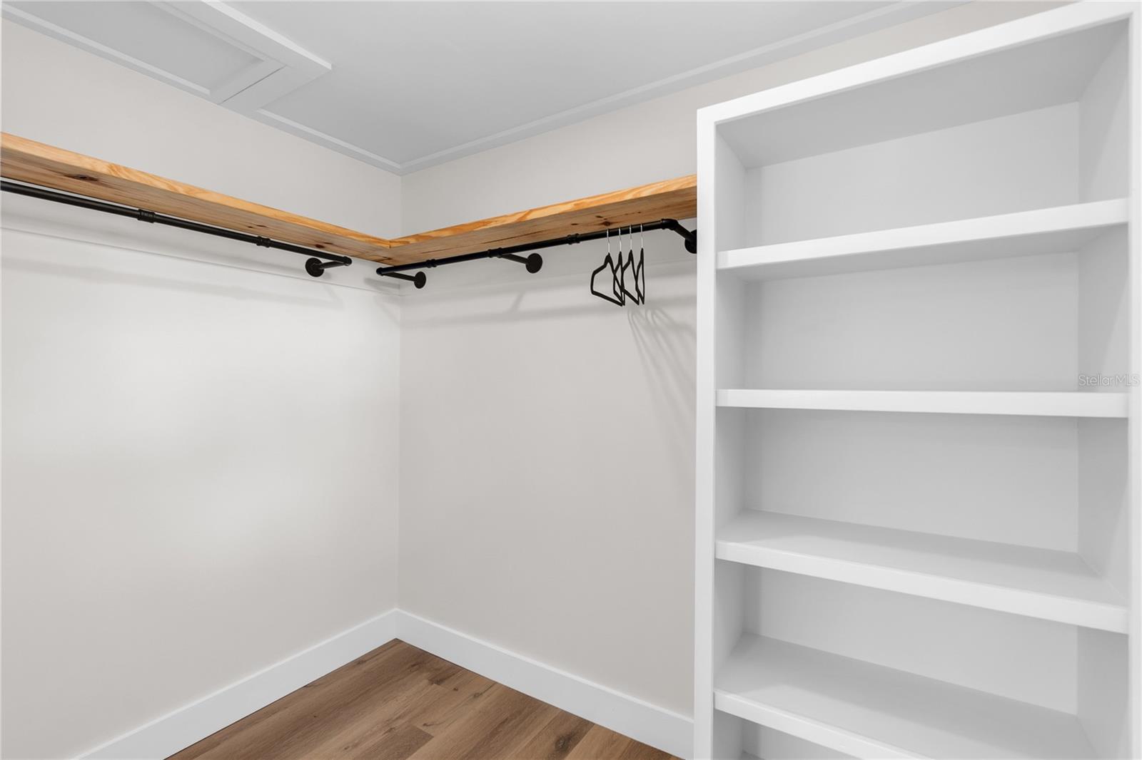 SARASOTA SPGS - Residential