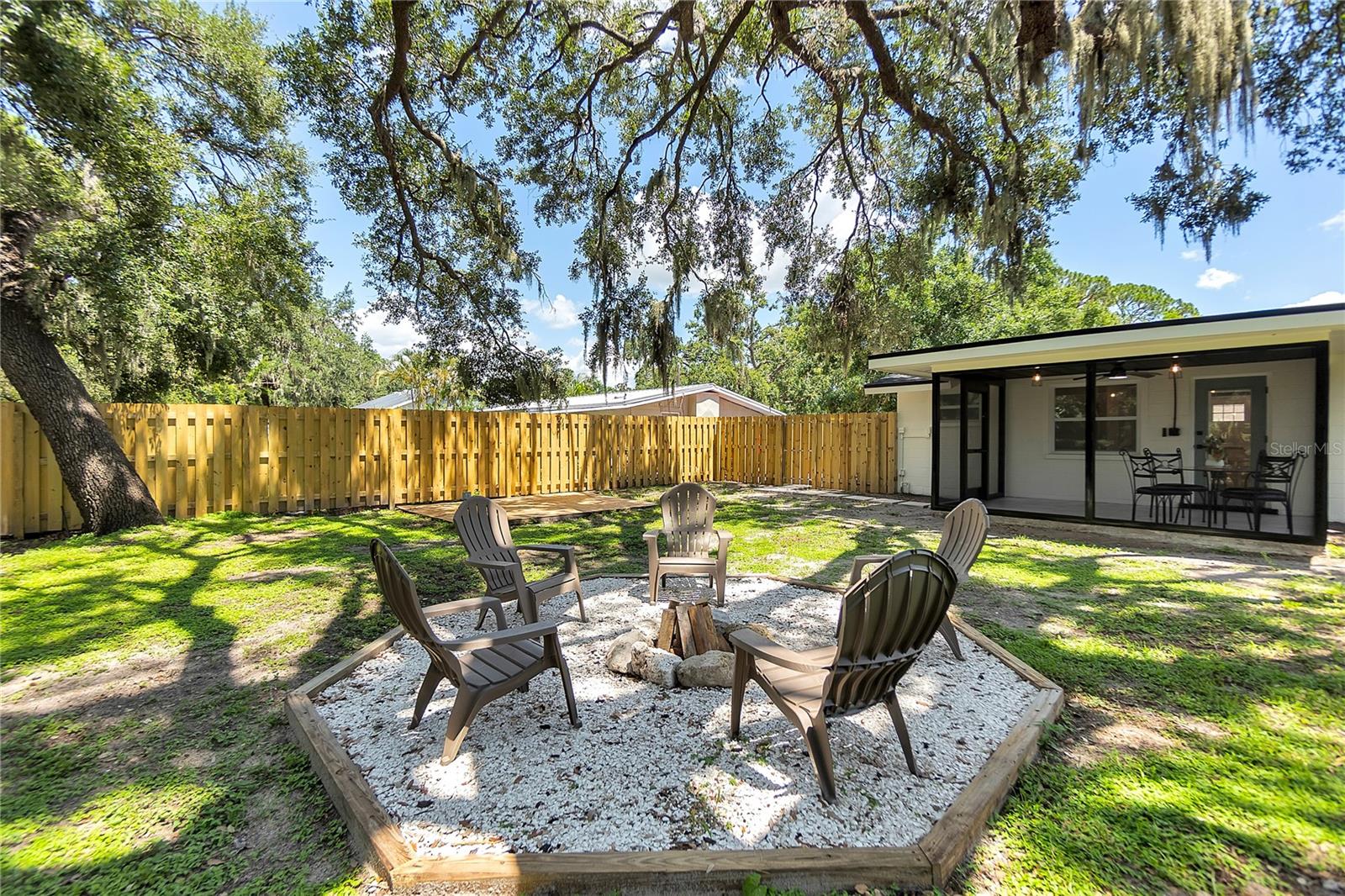 SARASOTA SPGS - Residential