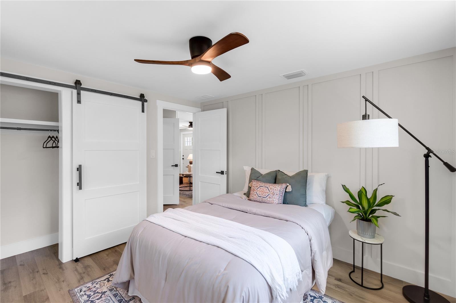 SARASOTA SPGS - Residential