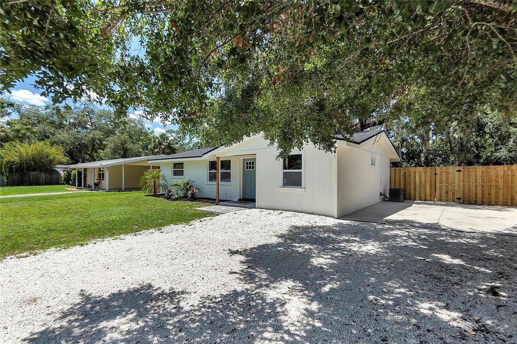 Photo of 4041 Linwood Street, Sarasota, FL 34232 (MLS # A4657163)