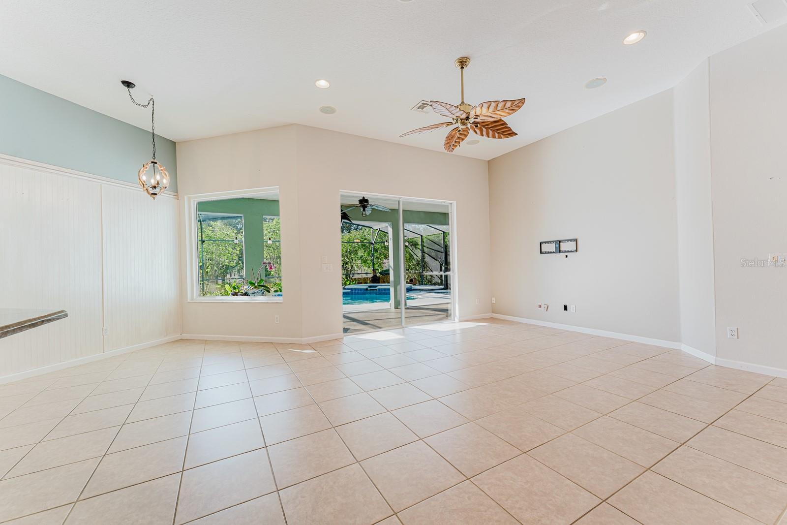 ROCK SPGS RIDGE PH 04-A 51 137 - Residential