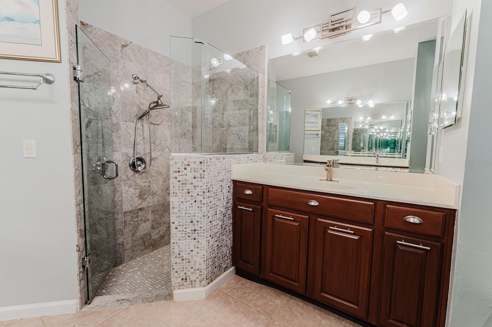 ROCK SPGS RIDGE PH 04-A 51 137 - Residential