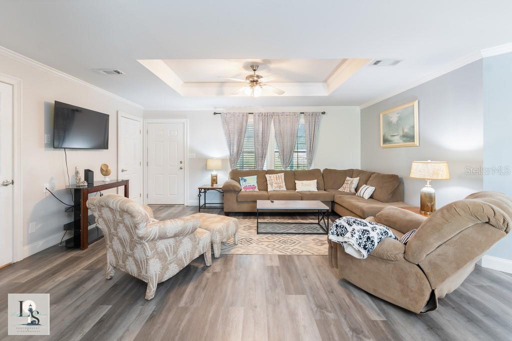 ACREAGE & UNREC - Residential