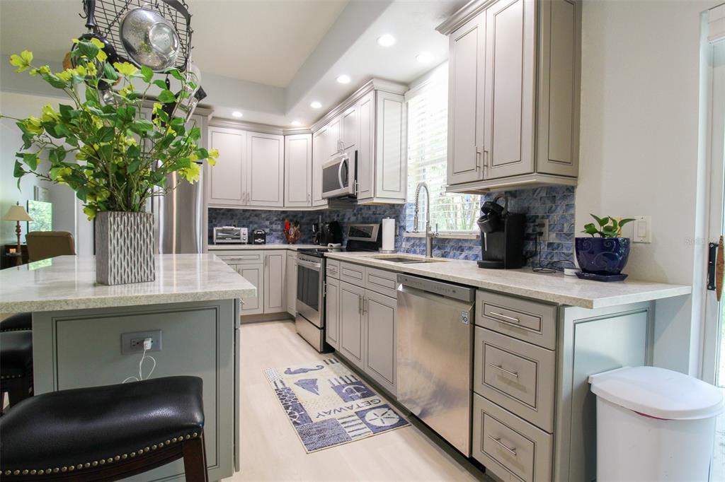 OAKBROOKE I AT RIVER CLUB NORTH - Residential Lease