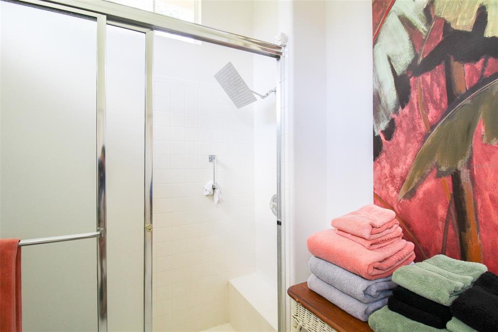 OAKBROOKE I AT RIVER CLUB NORTH - Residential Lease