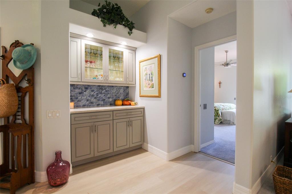 OAKBROOKE I AT RIVER CLUB NORTH - Residential Lease
