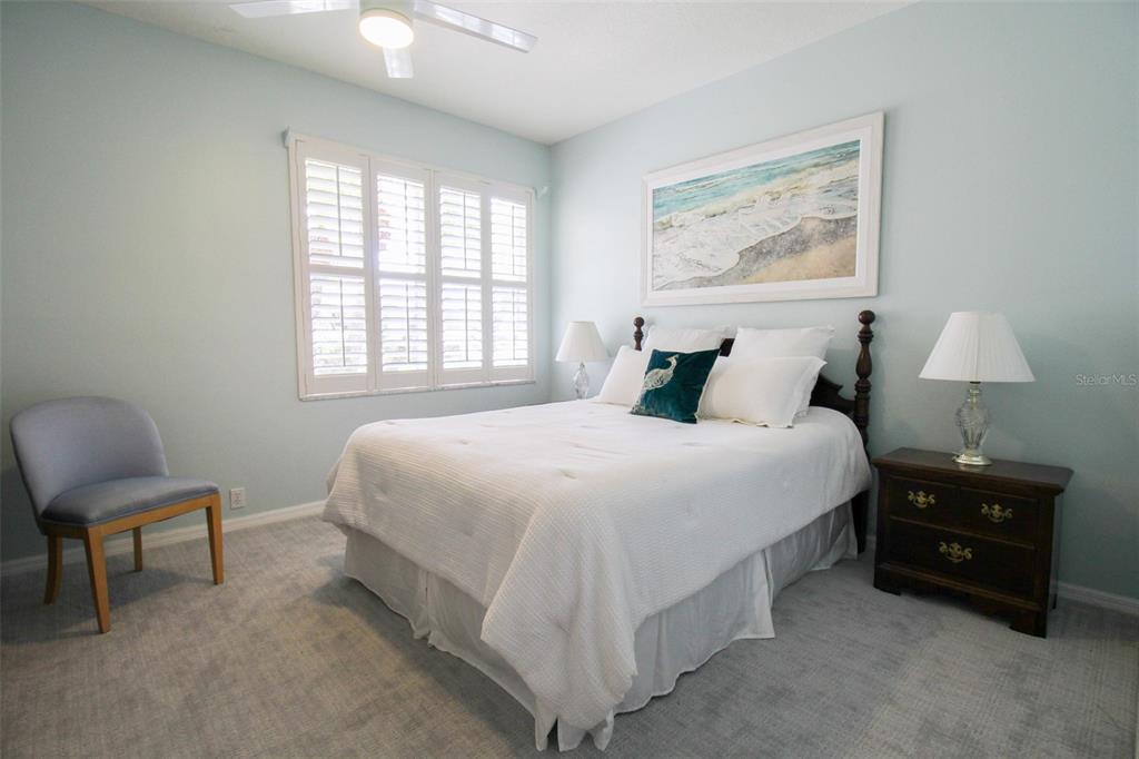 OAKBROOKE I AT RIVER CLUB NORTH - Residential Lease