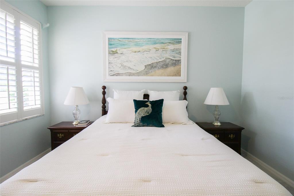 OAKBROOKE I AT RIVER CLUB NORTH - Residential Lease