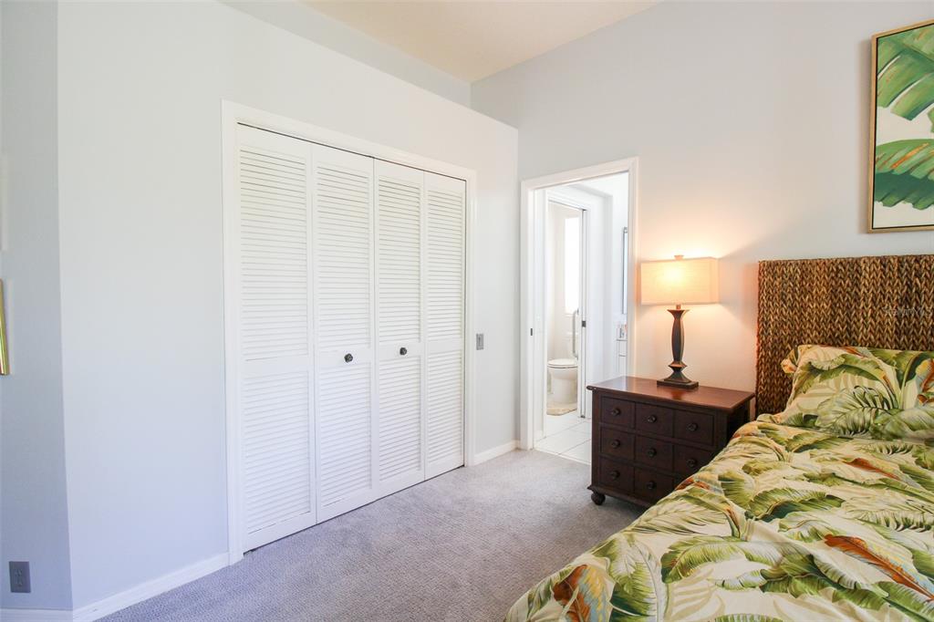 OAKBROOKE I AT RIVER CLUB NORTH - Residential Lease