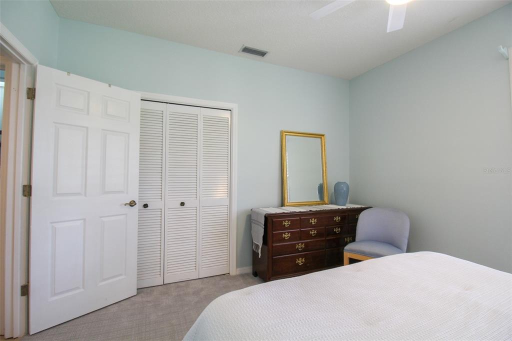OAKBROOKE I AT RIVER CLUB NORTH - Residential Lease