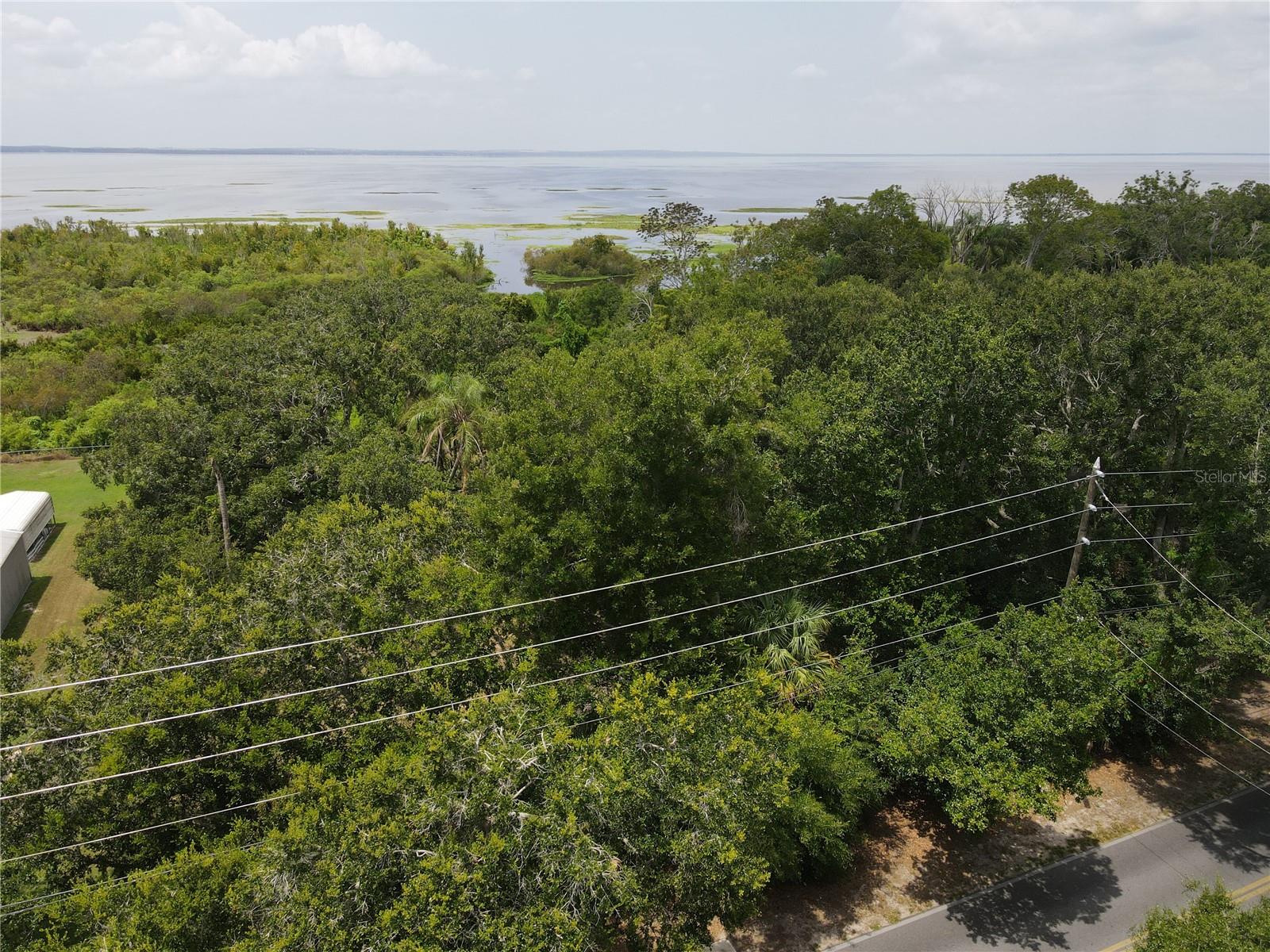 Don't miss out on this rare opportunity to build your very own lakefront dream home. This over 1/2 acre lot is situated on the east banks of Lake Apopka, with no HOA and no CDD. Just a short distance from downtown Winter Garden you have the convenience of boutique shops and restaurants at your fingertips, but the freedom of no HOA and the ability to build your way. Take matters into your own hands and schedule your viewing today!
