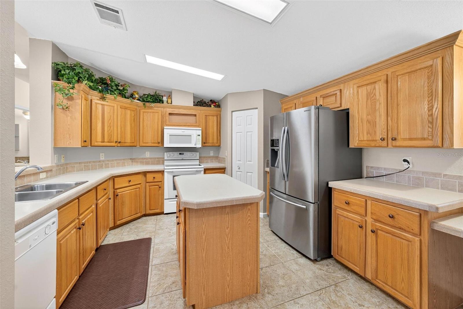 ASTOR FOREST CAMPSITES UNREC - Residential