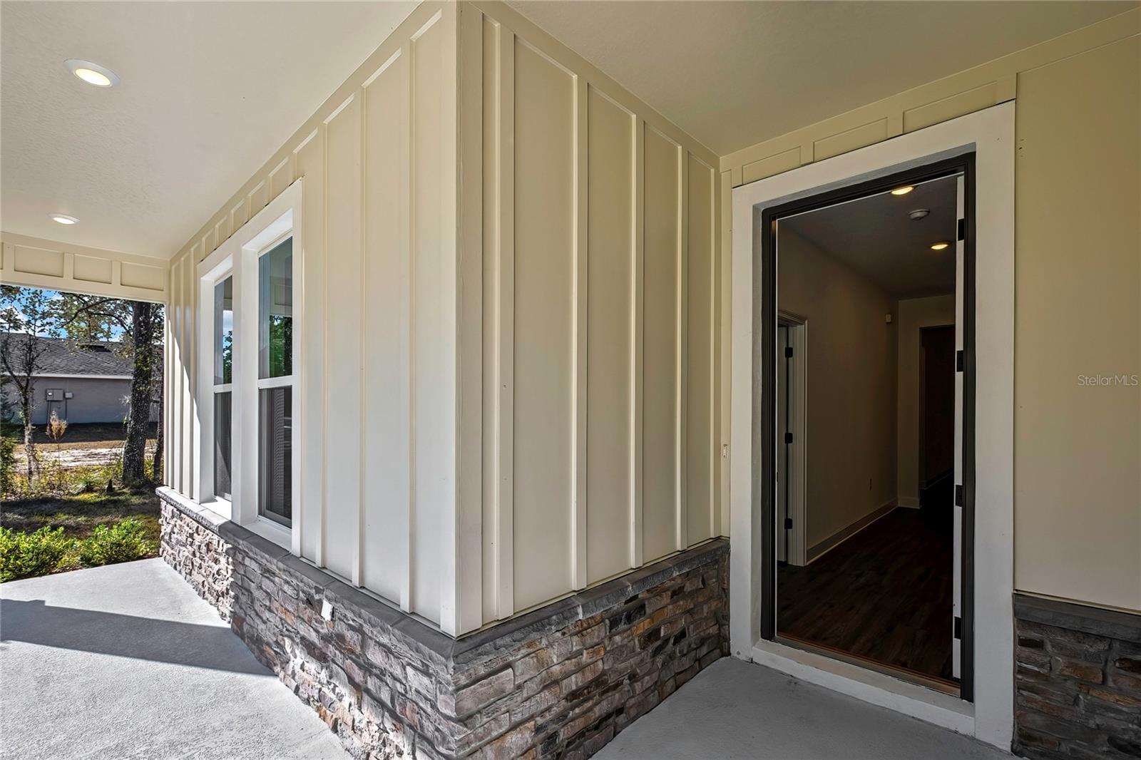 ROYAL HIGHLANDS - Residential