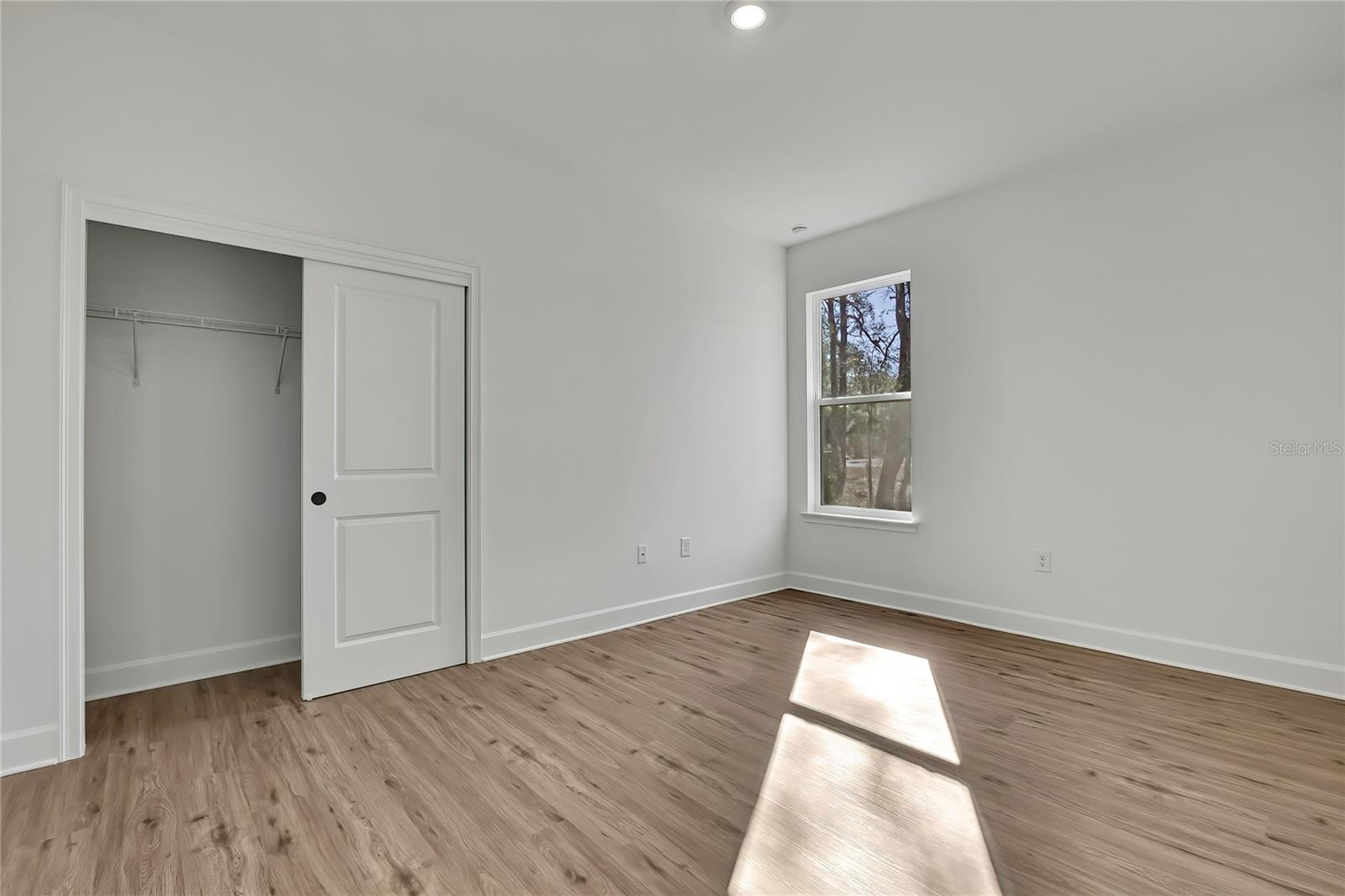 ROYAL HIGHLANDS - Residential