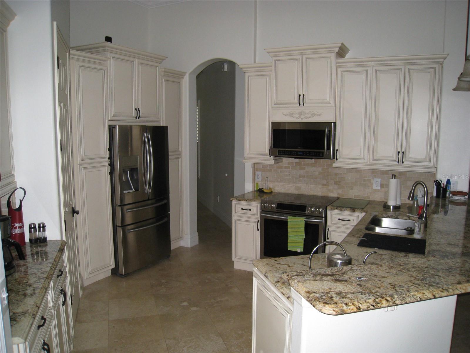 BUCKINGHAM ESTATES - Residential