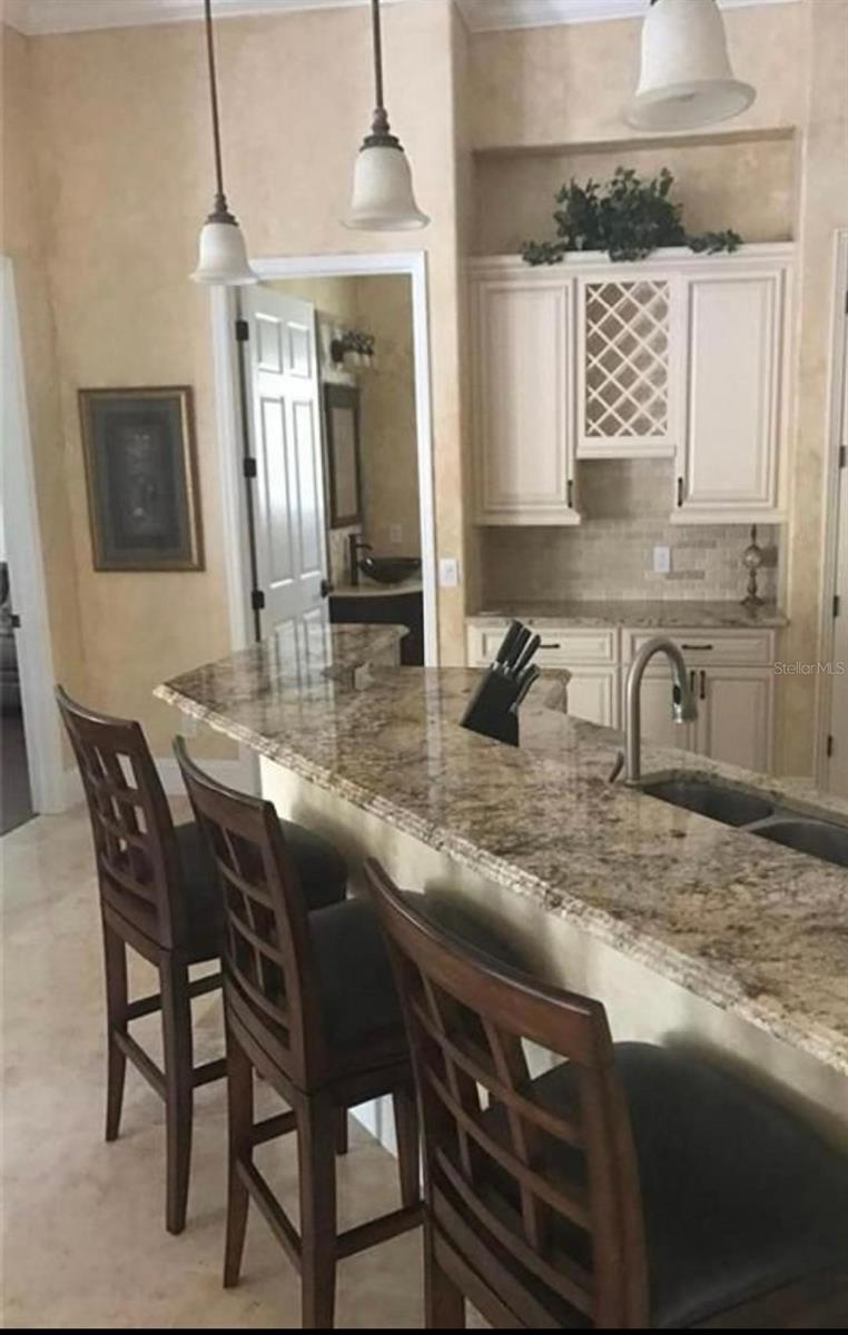BUCKINGHAM ESTATES - Residential