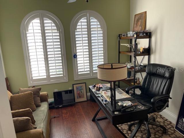 BUCKINGHAM ESTATES - Residential