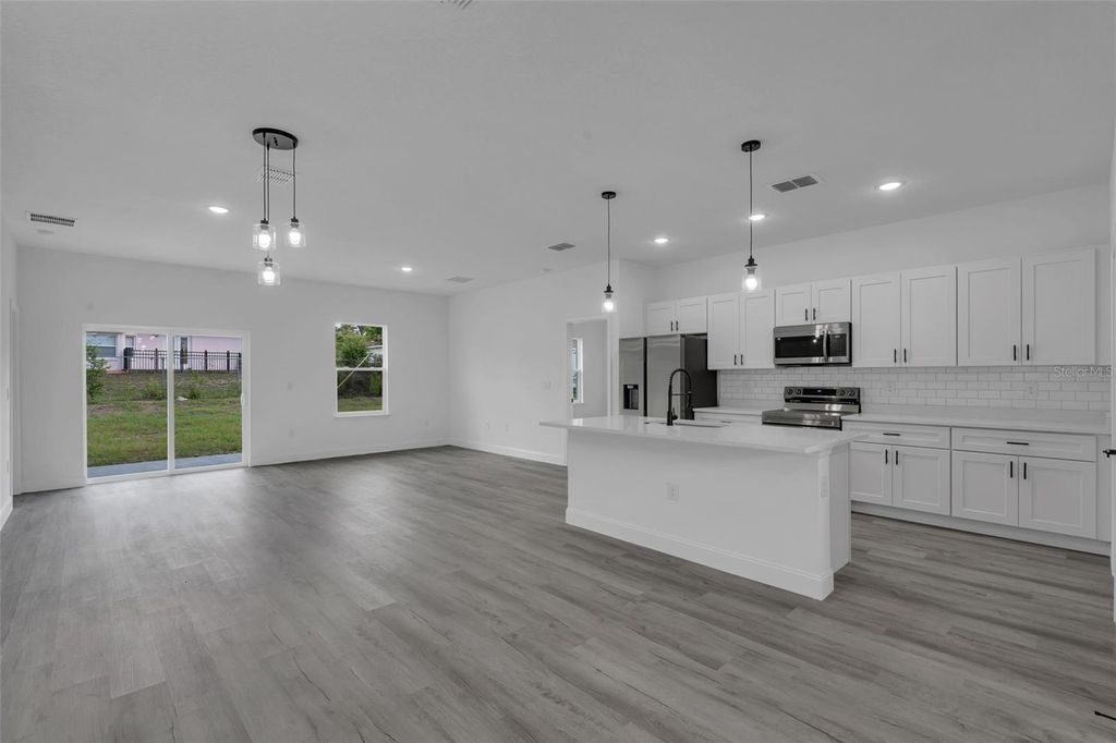 Photo of 2211 SW 153rd Place, Ocala, FL 34473 (MLS # G5110008)