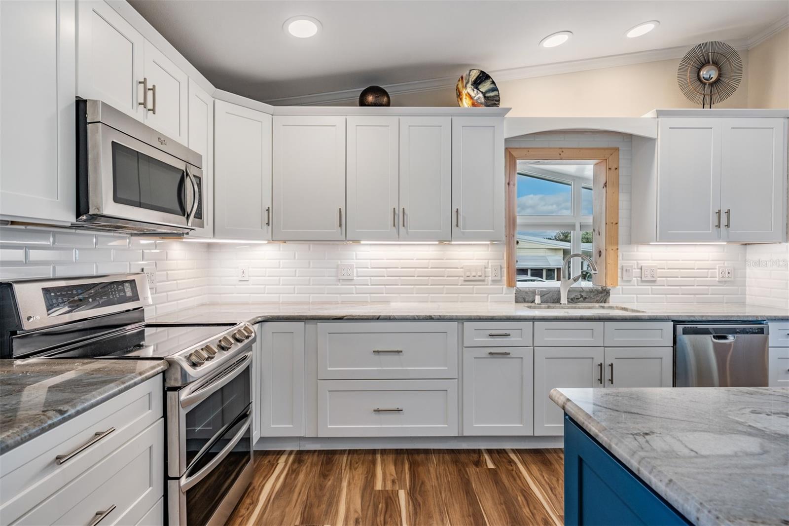 GULL-AIRE VILLAGE - Residential