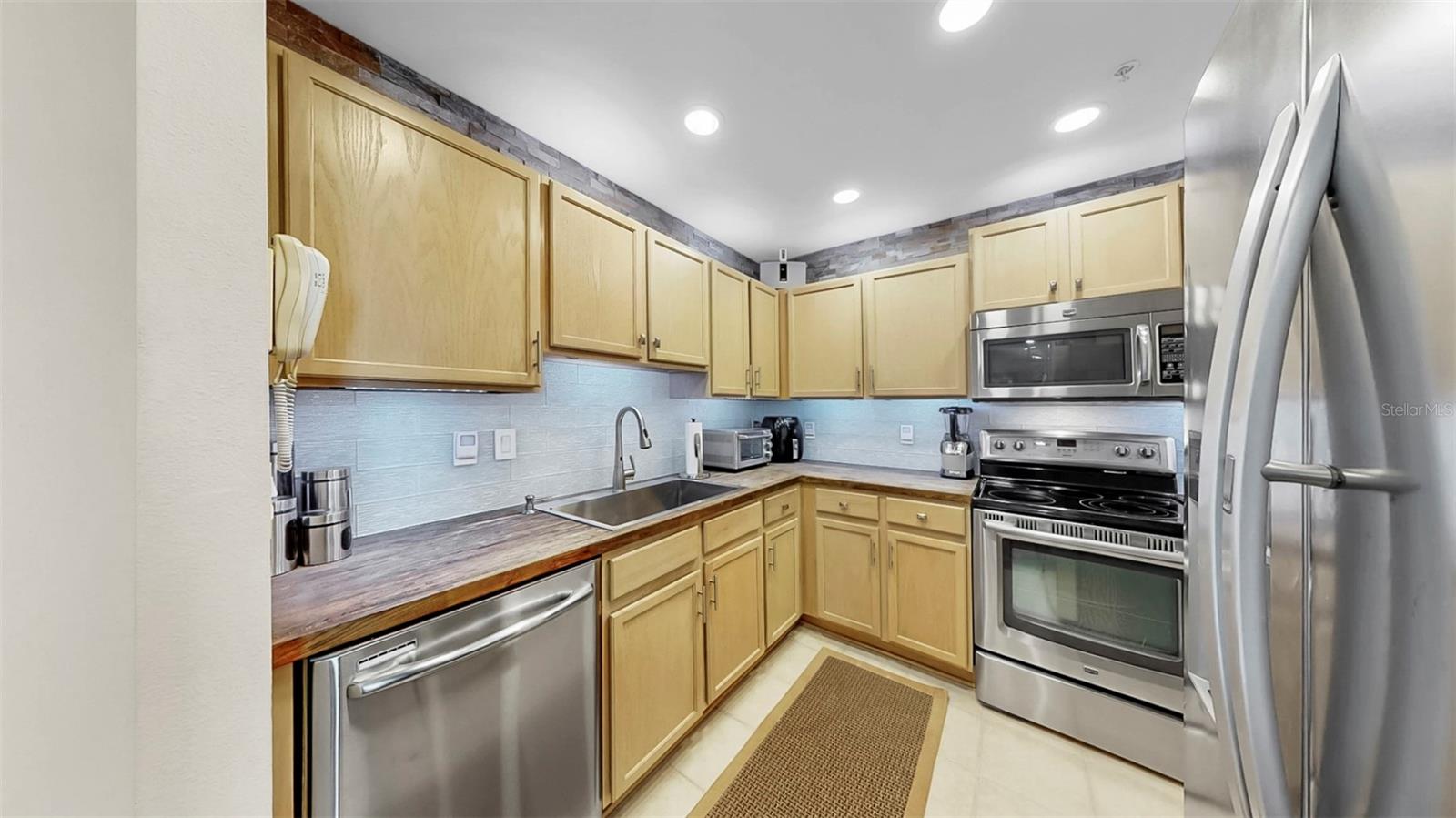 345 BAYSHORE BOULEVARD GP10