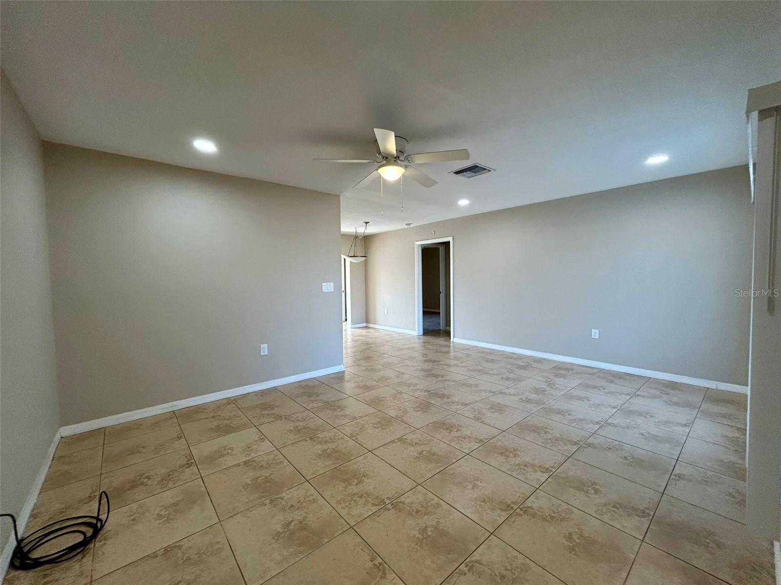 PORT CHARLOTTE SEC 013 - Residential Lease